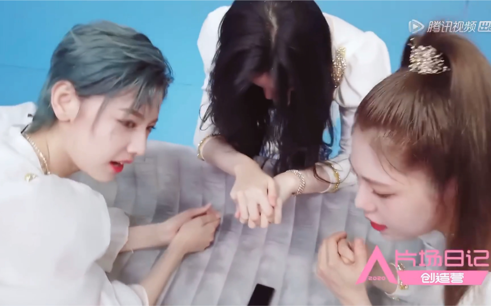【创造营2020】赵粤徐艺洋华承妍平板支撑开嗓练唱《river》粤粤的少年音好好听~